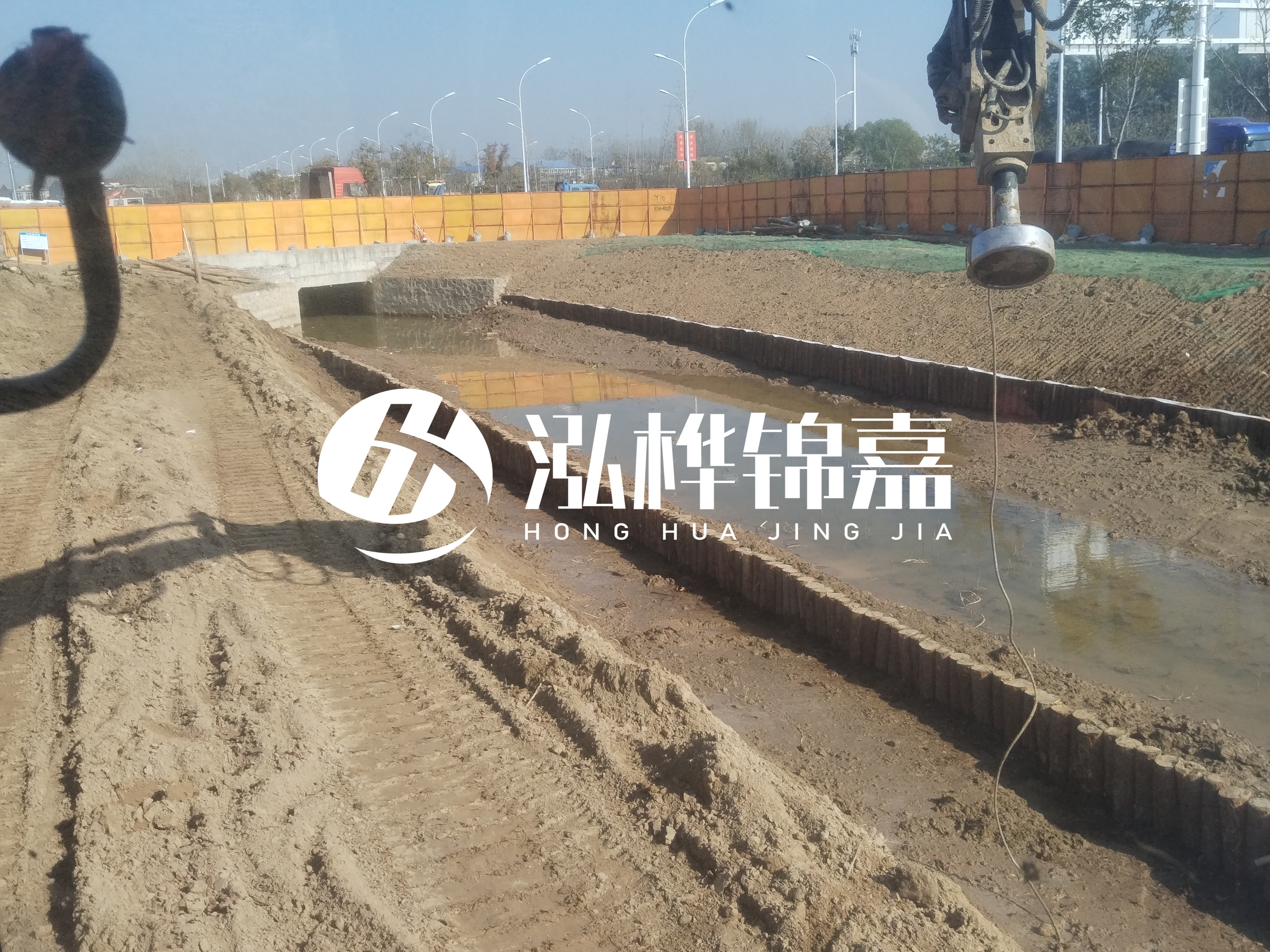 木樁打入地下作用是什么？松木樁在地底下會爛嗎？